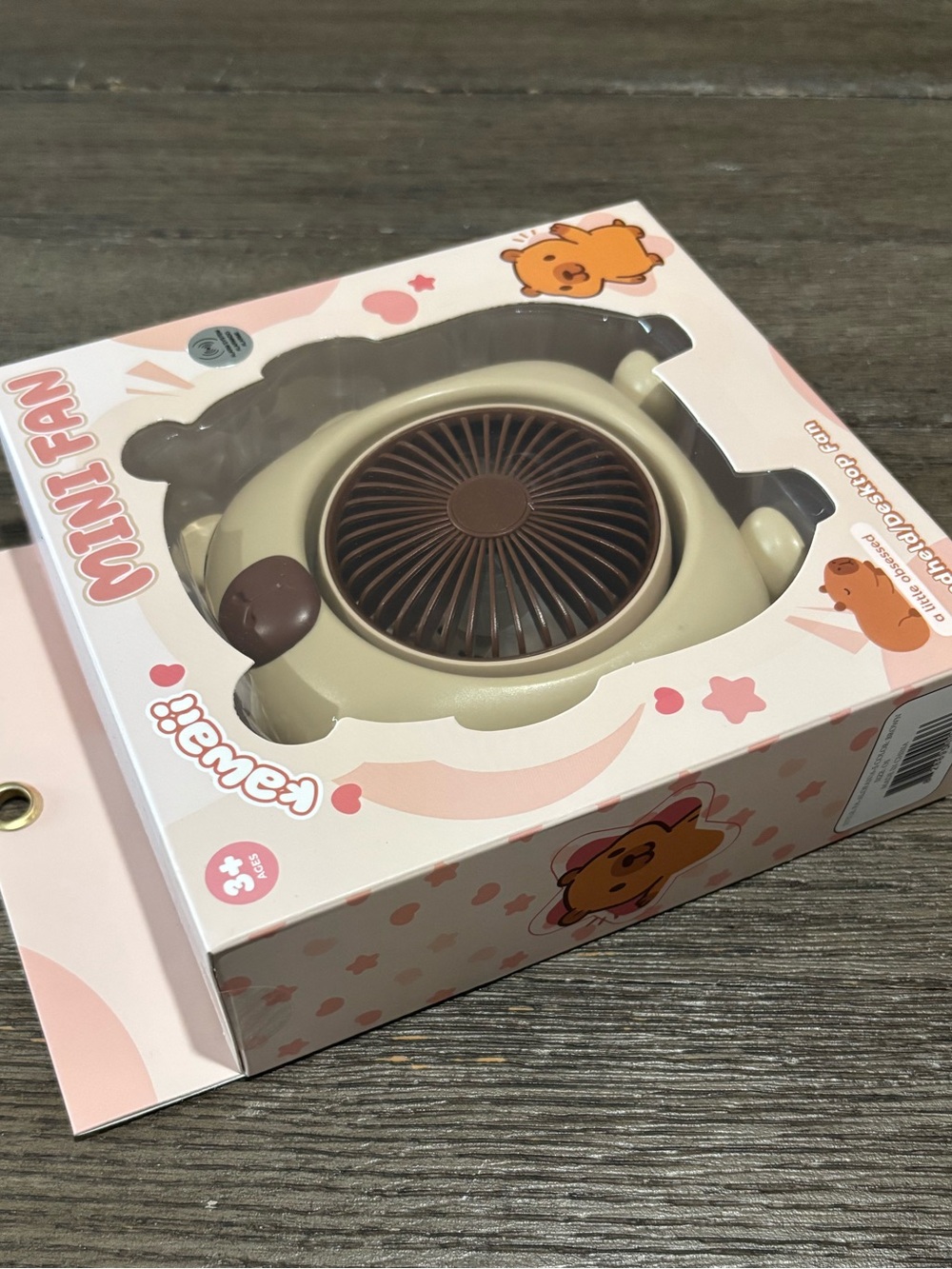 Kawaii Capybara Dessert Mini Handheld Fan Rechargeable USB 3 Speed - Picture 6 of 6